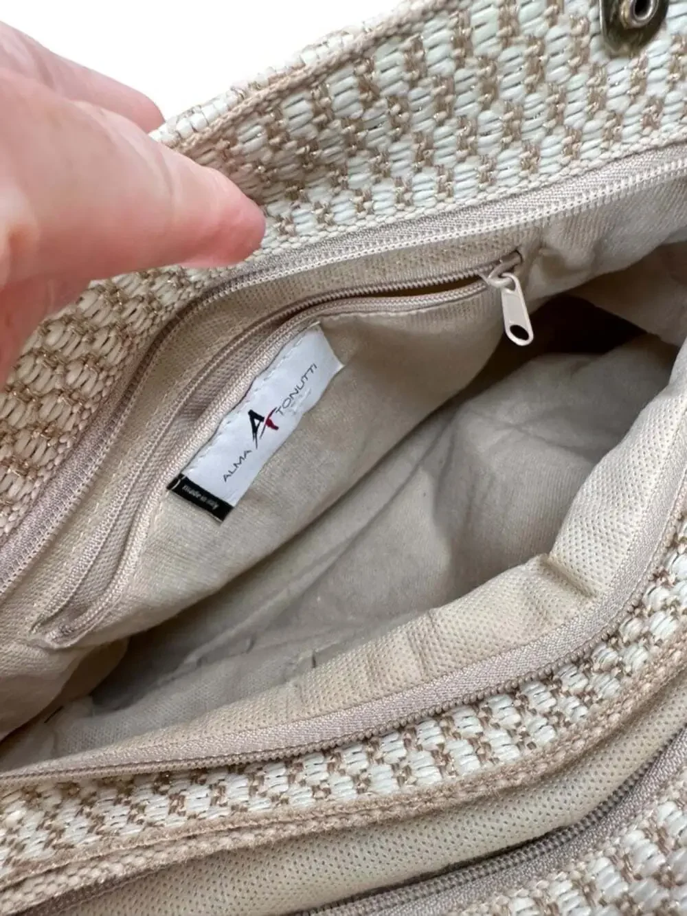 Alma Tunutti Woven Satchel Beige Top Handle Crossbody Wooden Handle Bag